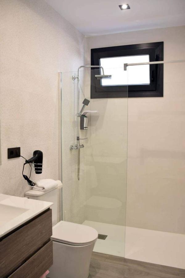 Alojamientos Lola, Suite con jacuzzi Benalup - Casas Viejas Exterior foto